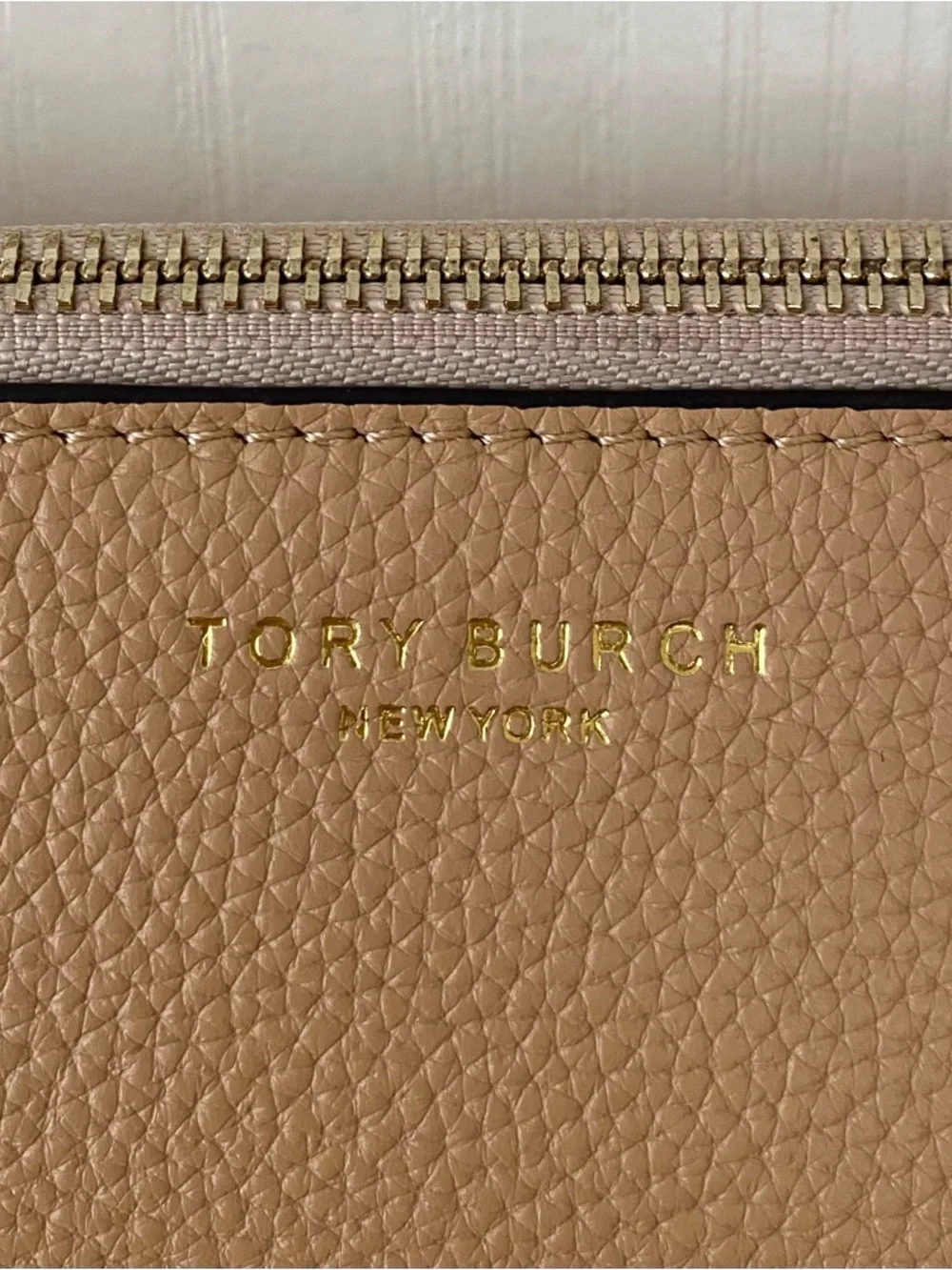 $400 NWT Tory Burch Perry Brown Tan Pebble Leather Gold Chain Strap Shoulder Bag